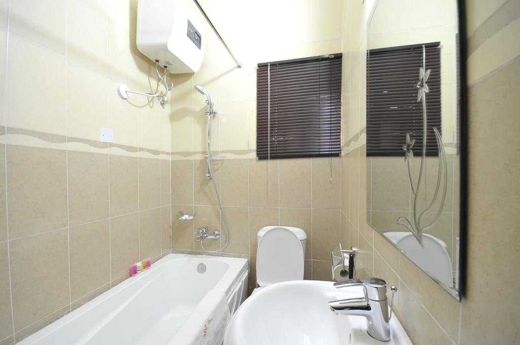Sheer Luxury Apartments And Suites Абуджа Стая снимка